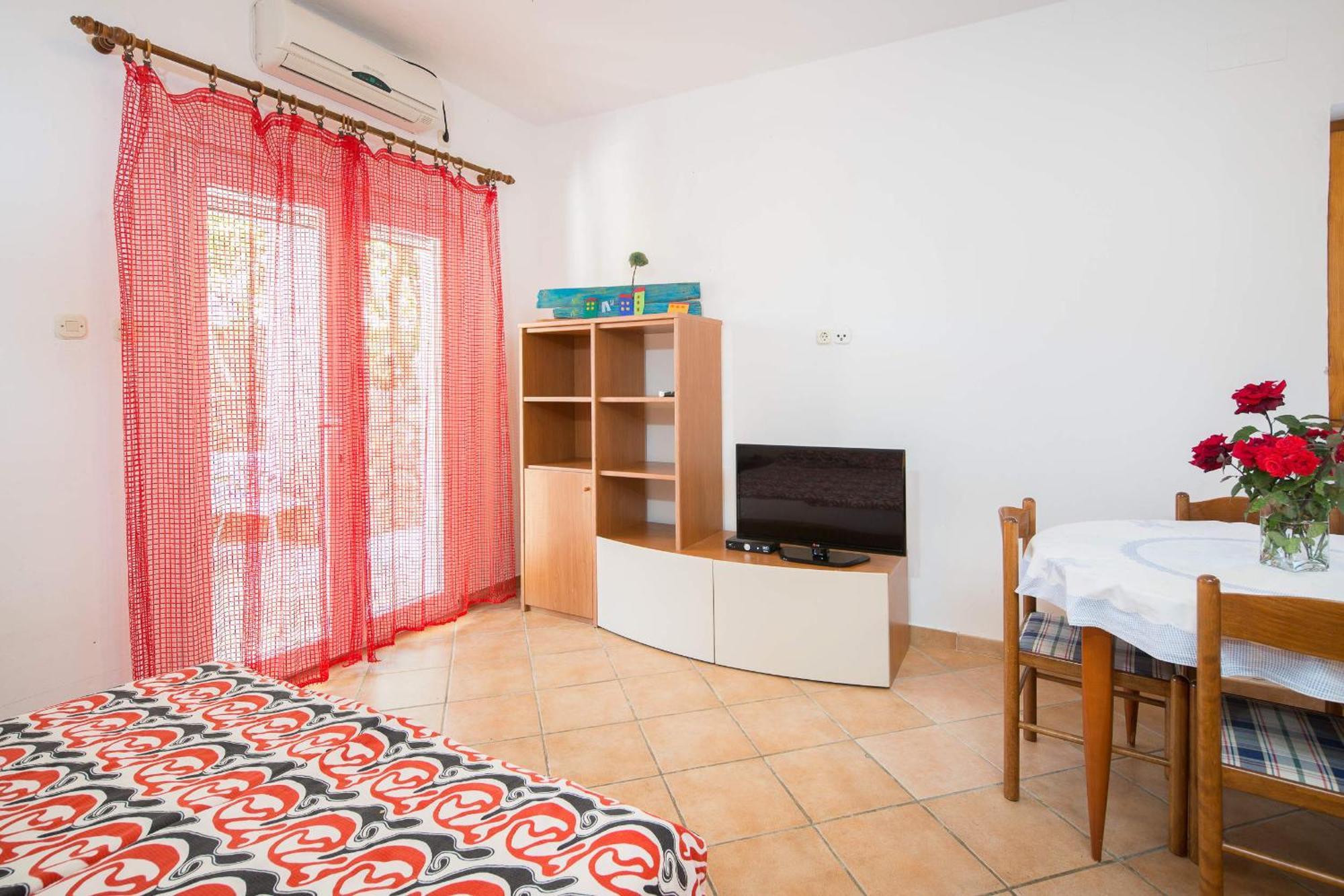 Pansion Marjan Zavala Quarto foto